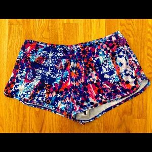 Title Nine Paddle Board Shorts Worn Once! - M